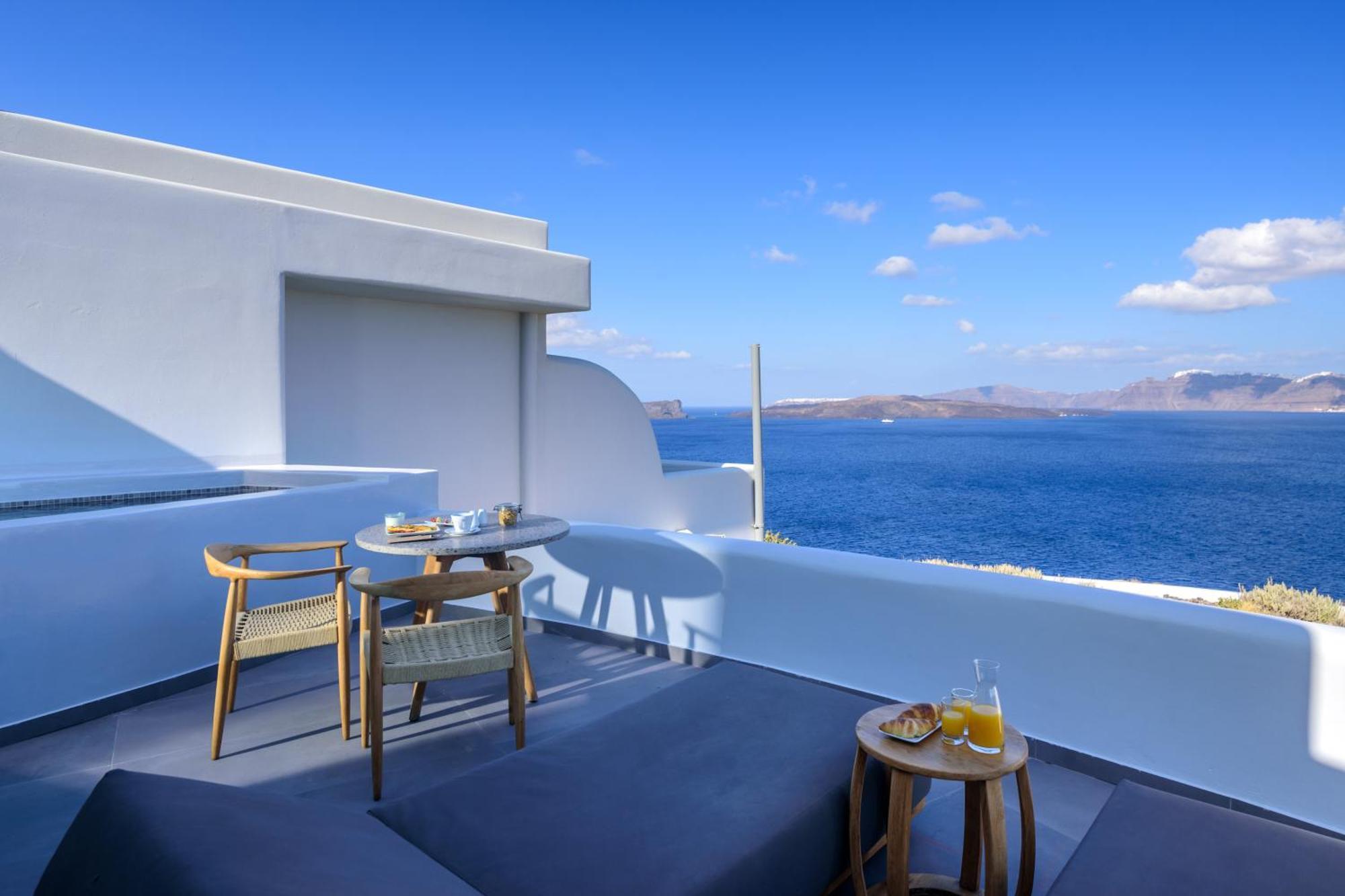Neptune Luxury Suites Akrotírion Eksteriør bilde